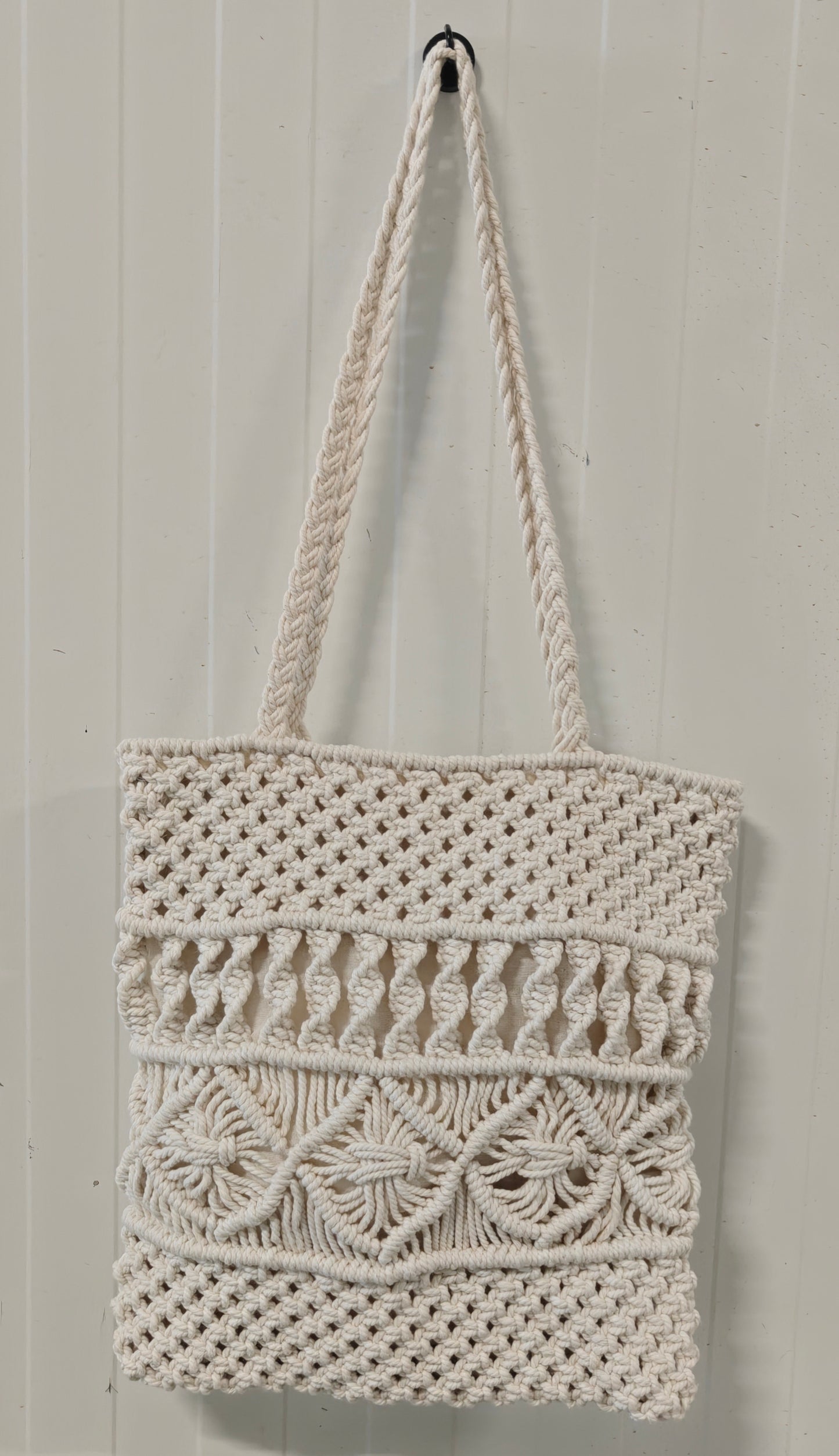 425091 Tas macrame vierkant met rits