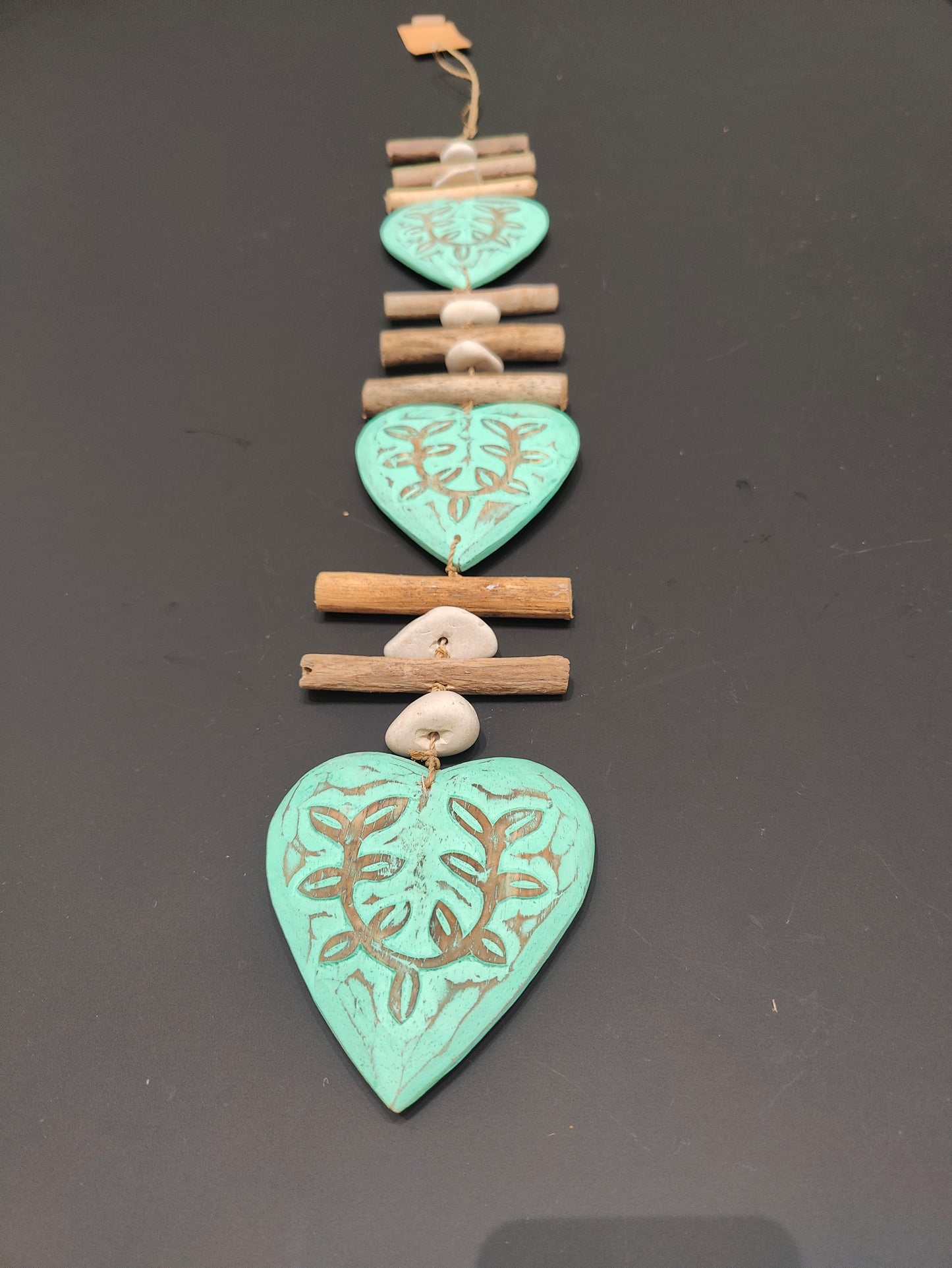 425216 Lange hanger met aqua harten groot