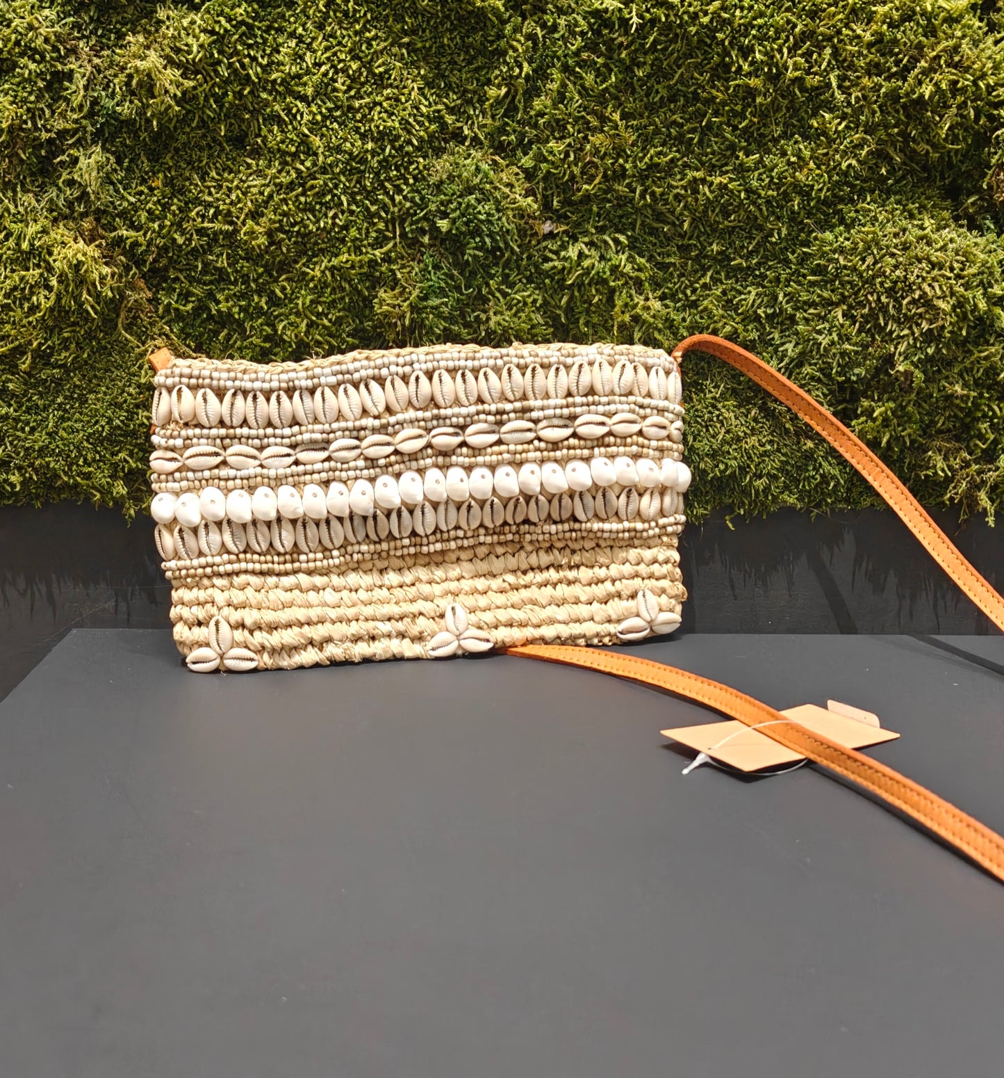 425293 ibiza tas met leren riempje beige
